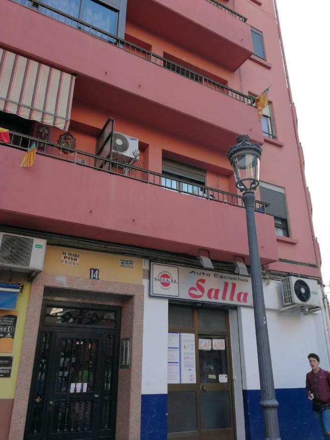Calle Mora De Rubielos With Free Private Underground Parking 발렌시아 외부 사진